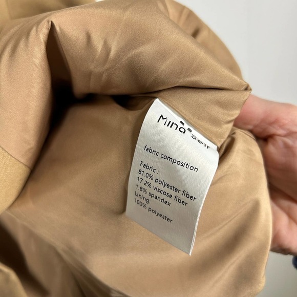 NEW Mina Self Camel Button Front Vest Small - Picture 6 of 6